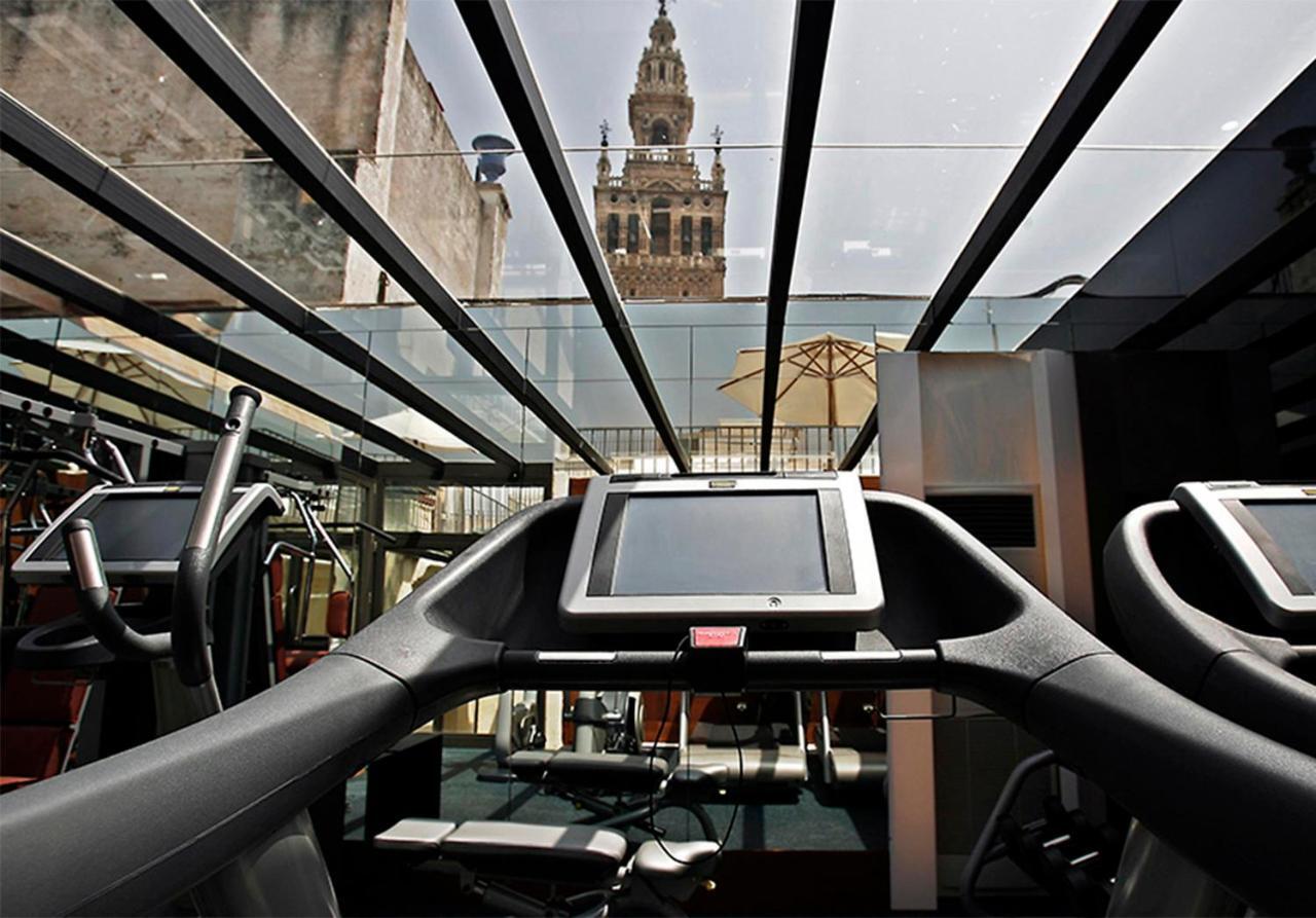 סביליה Eme Catedral Mercer Hotel מראה חיצוני תמונה The gym at the hotel